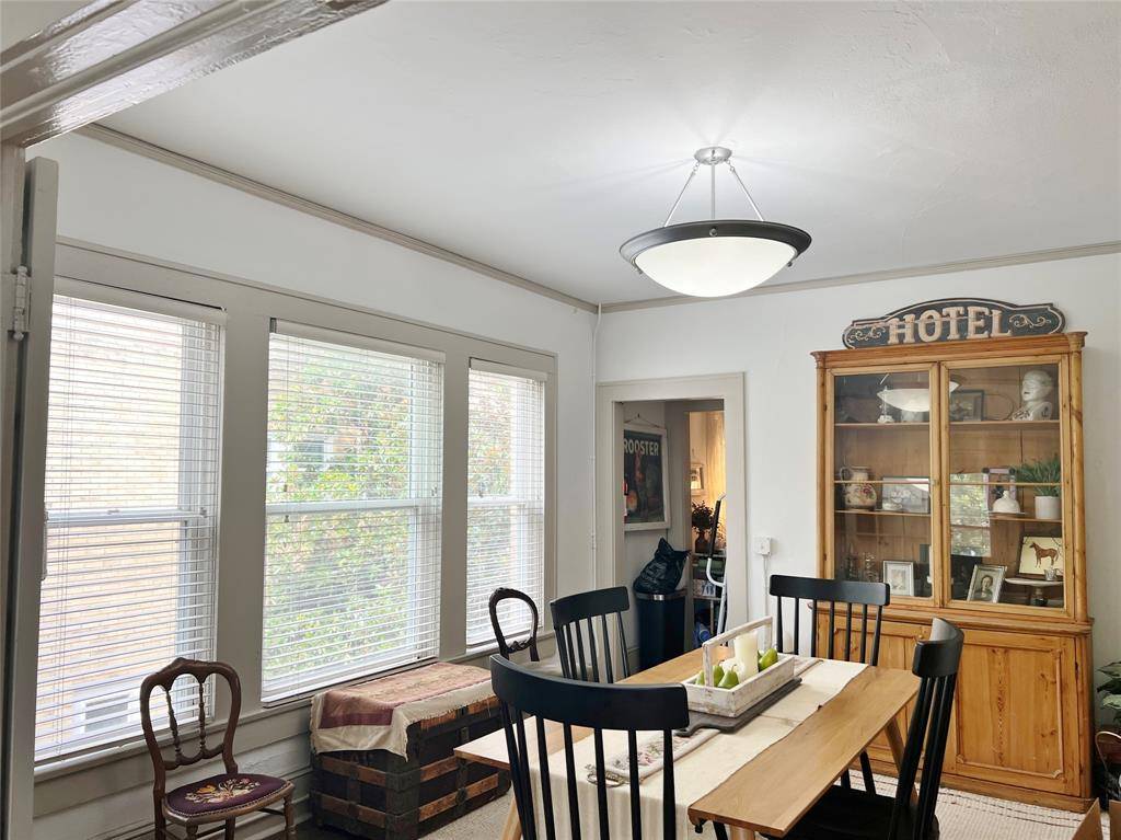 420 W Franklin Street #3, Waxahachie, TX 75165