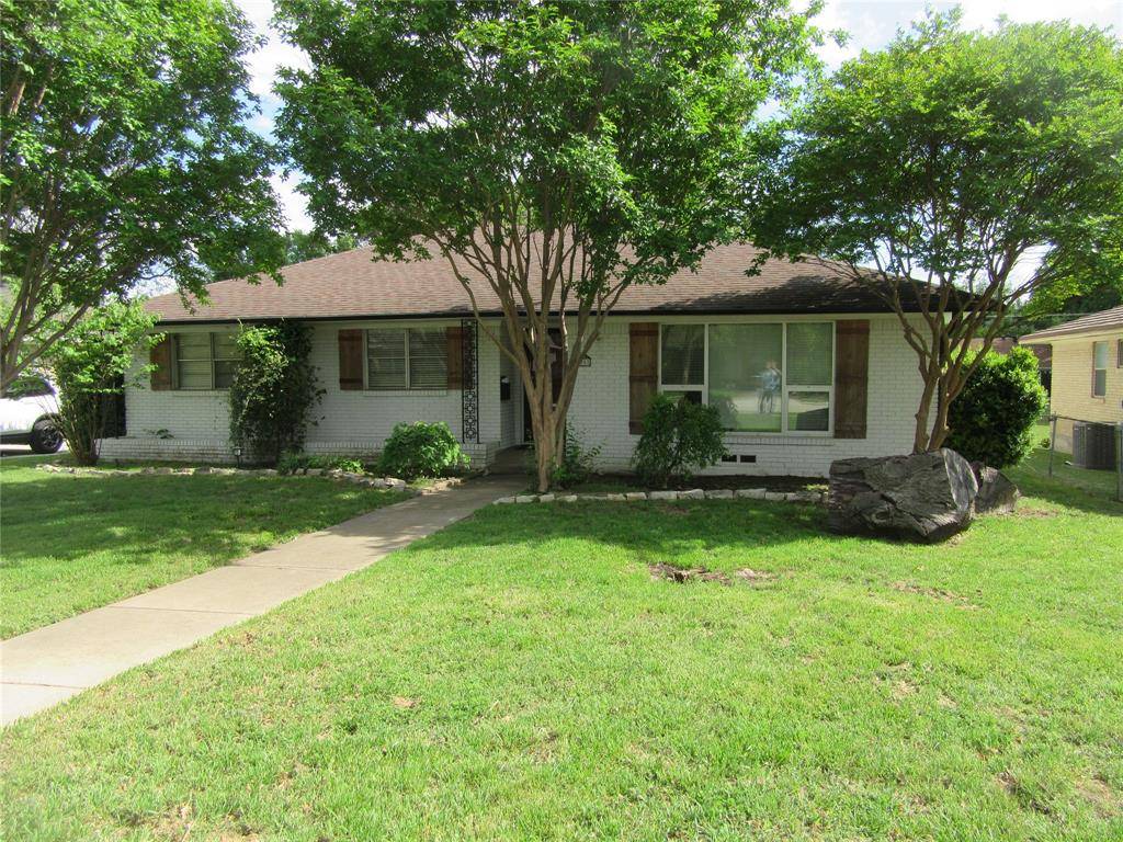 705 Scottsdale Drive, Richardson, TX 75080