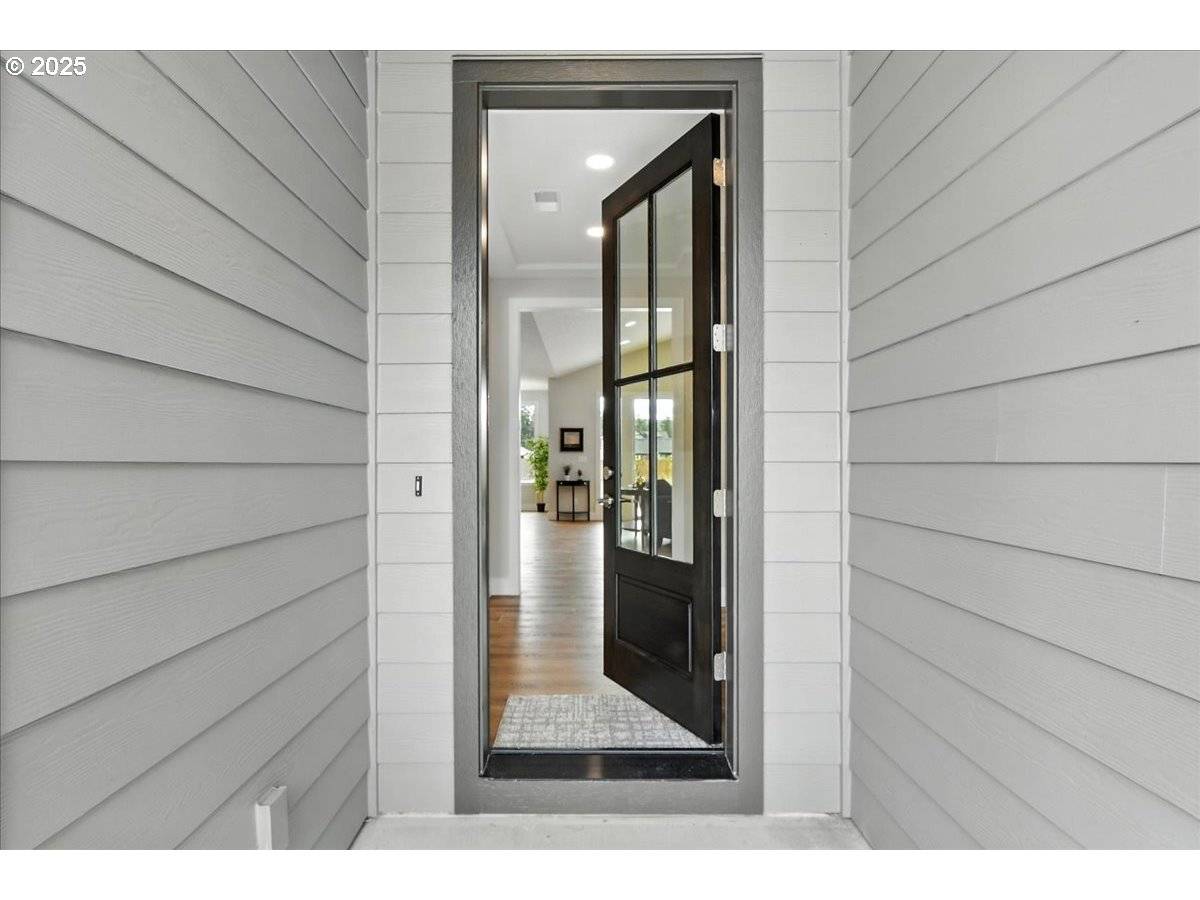 121 GASSMAN RD, Castle Rock, WA 98611