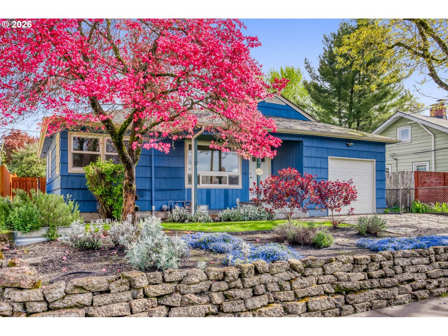 6433 N YALE ST, Portland, OR 97203