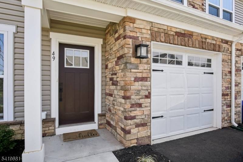 49 Owen Ct, Franklin Twp., NJ 08873