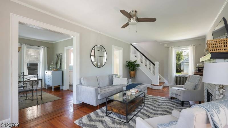 24 Greaves Pl, Cranford Twp., NJ 07016