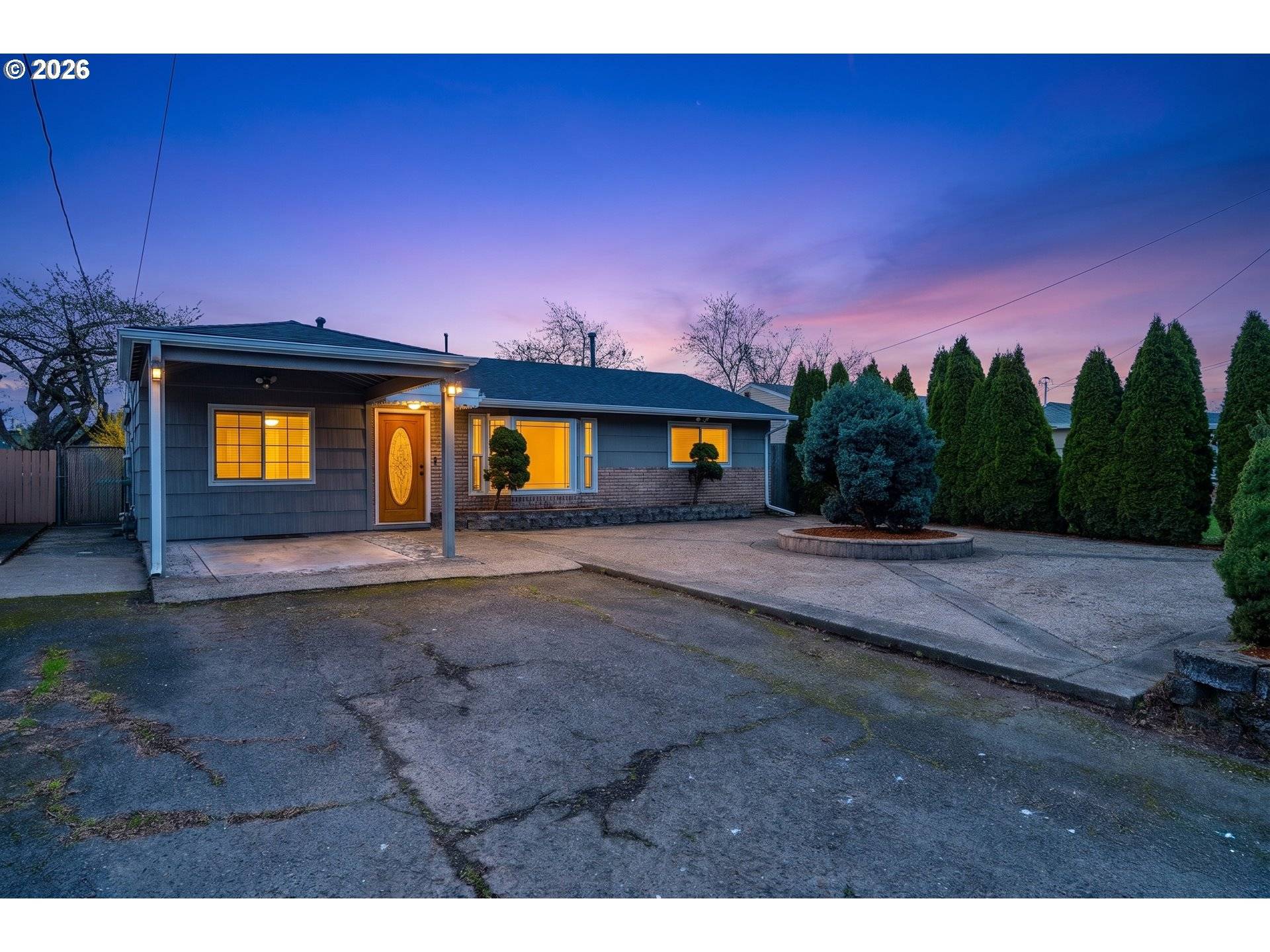 8612 NE CLACKAMAS ST, Portland, OR 97220