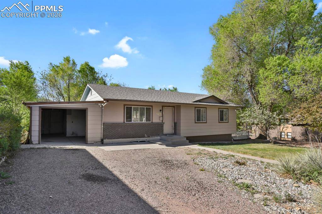 523 E Las Animas ST, Colorado Springs, CO 80903