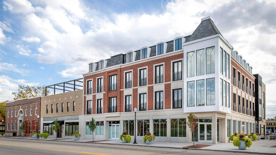 110 W Savidge ST #204, Spring Lake Vllg, MI 49456