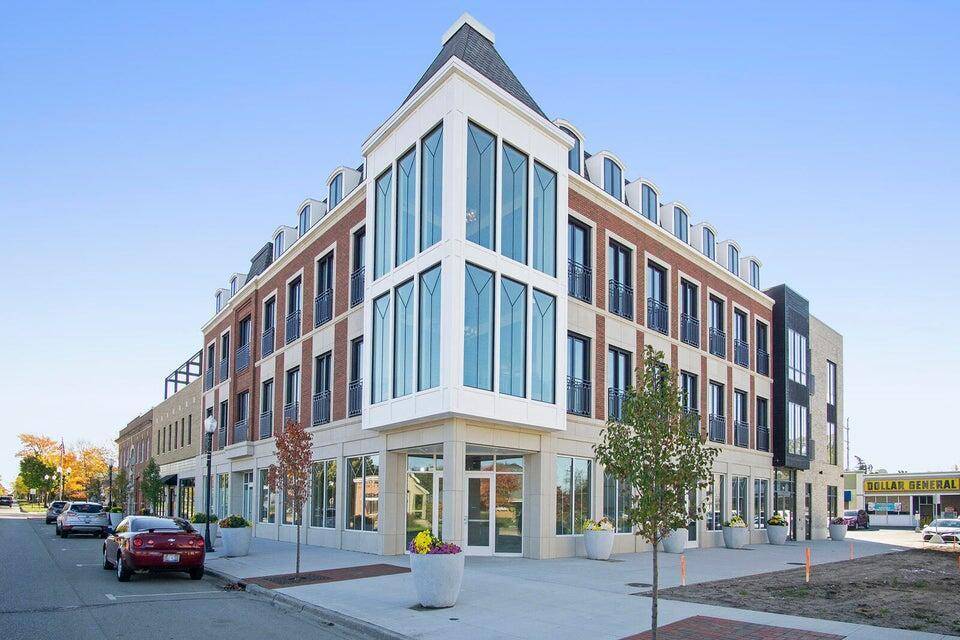 110 W Savidge ST #204, Spring Lake Vllg, MI 49456