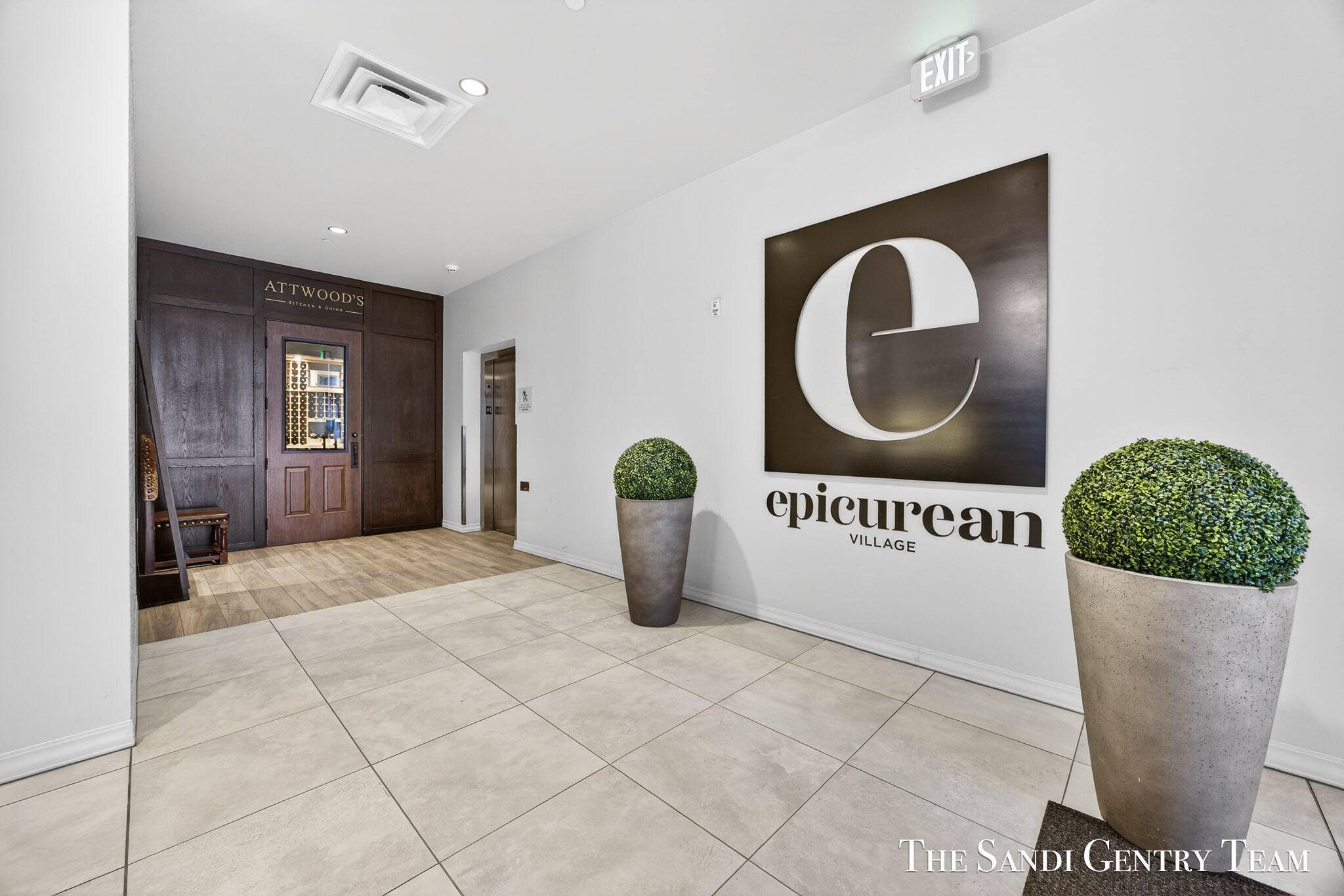 110 W Savidge ST #204, Spring Lake Vllg, MI 49456