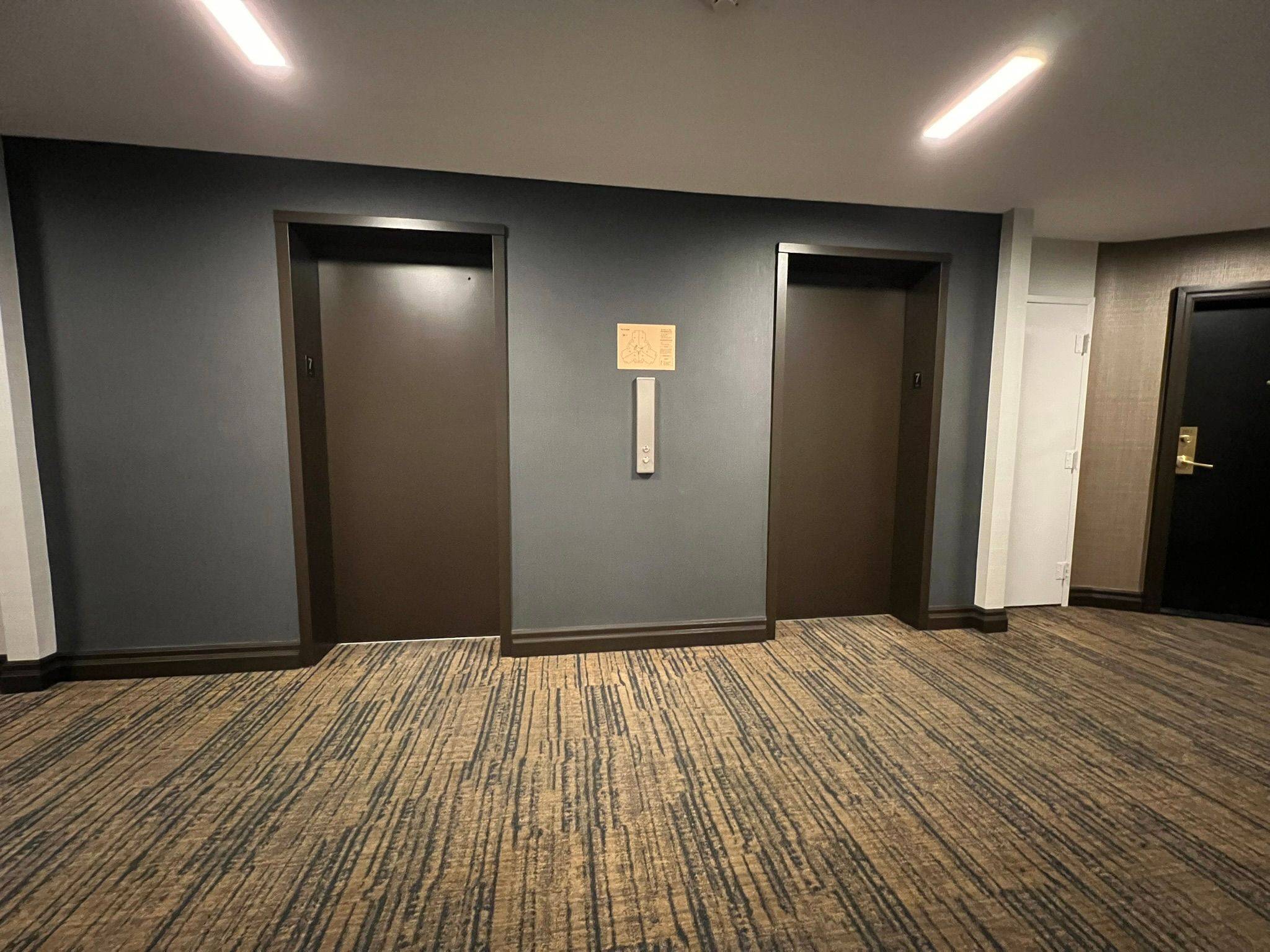 150 Neptune DR #704, Toronto C04, ON M6A 2Y9