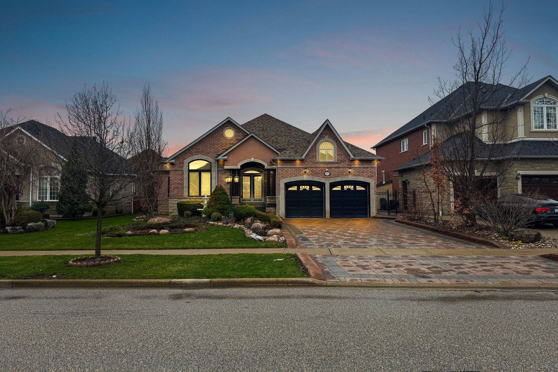 165 Novaview CRES, Vaughan, ON L4L 9L8