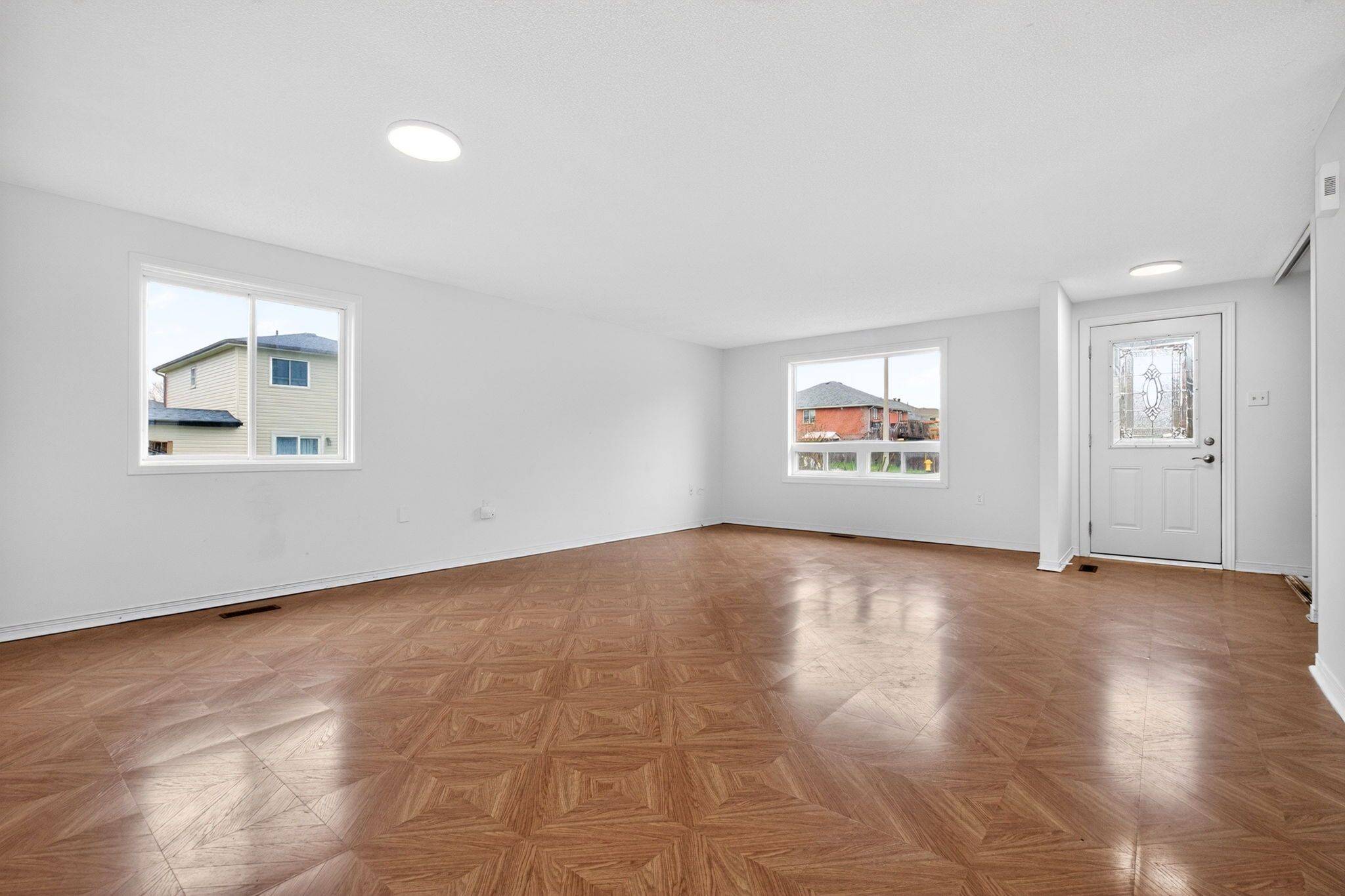 365 Galloway BLVD, Midland, ON L4R 5B2