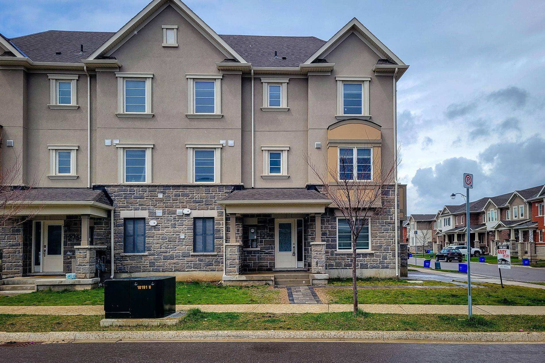 1274 Wintergreen PL, Milton, ON L9E 1S4