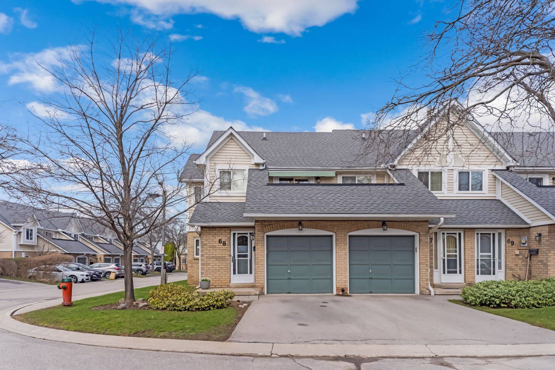 2530 Northampton BLVD #68, Burlington, ON L7M 4B4