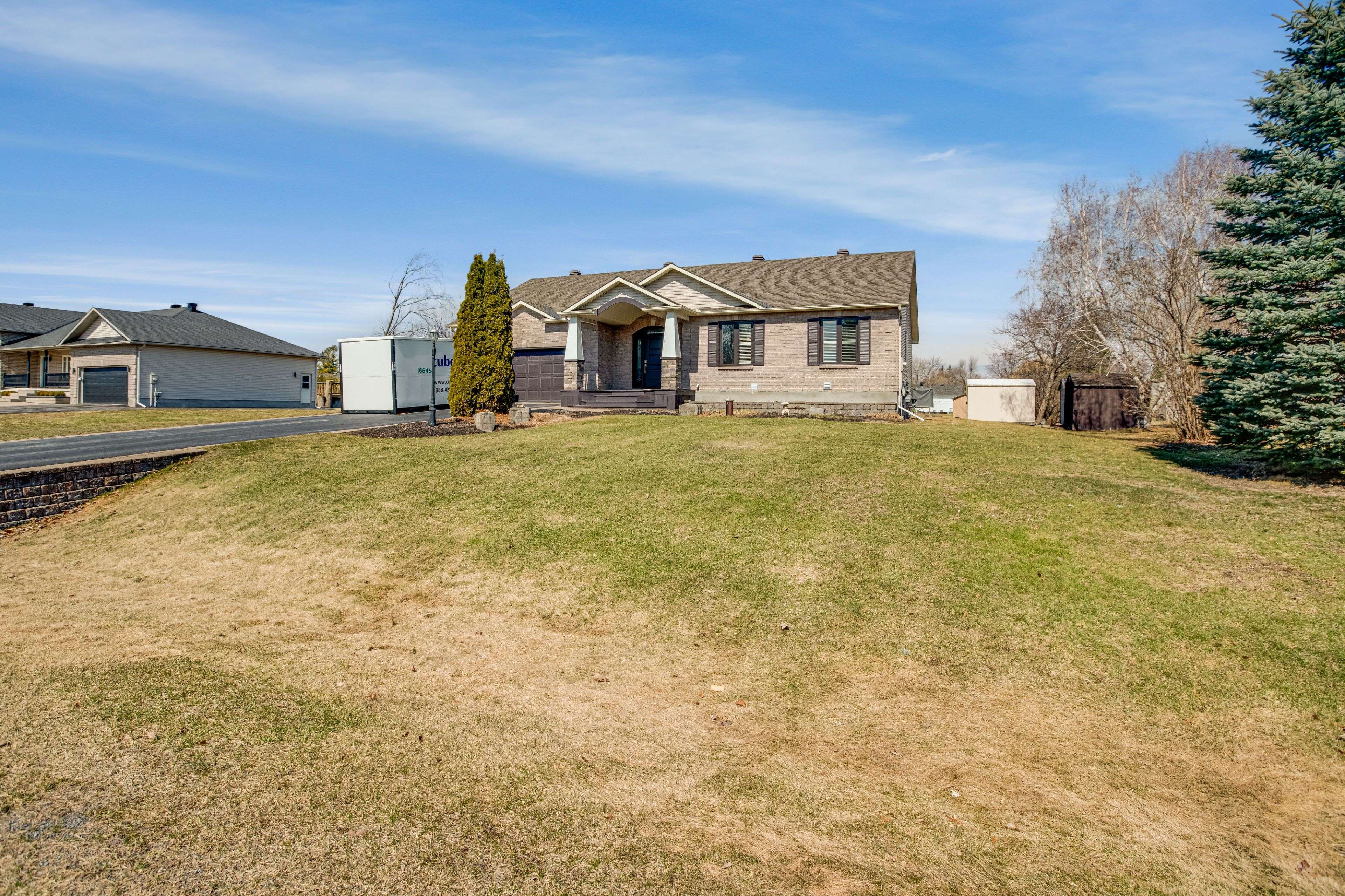 6645 Tommary DR, Greely - Metcalfe - Osgoode - Vernon And Area, ON K4P 1G8