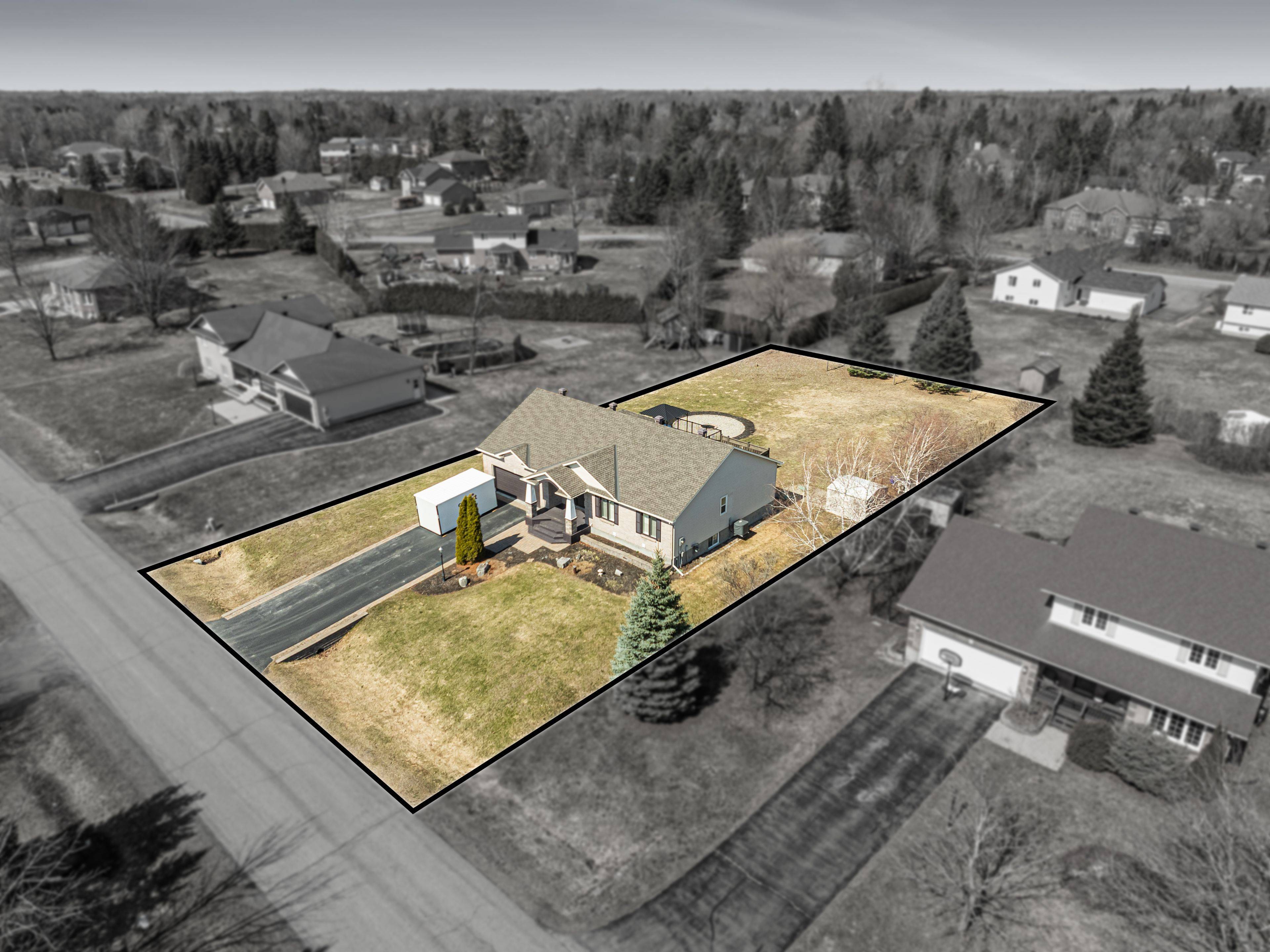 6645 Tommary DR, Greely - Metcalfe - Osgoode - Vernon And Area, ON K4P 1G8