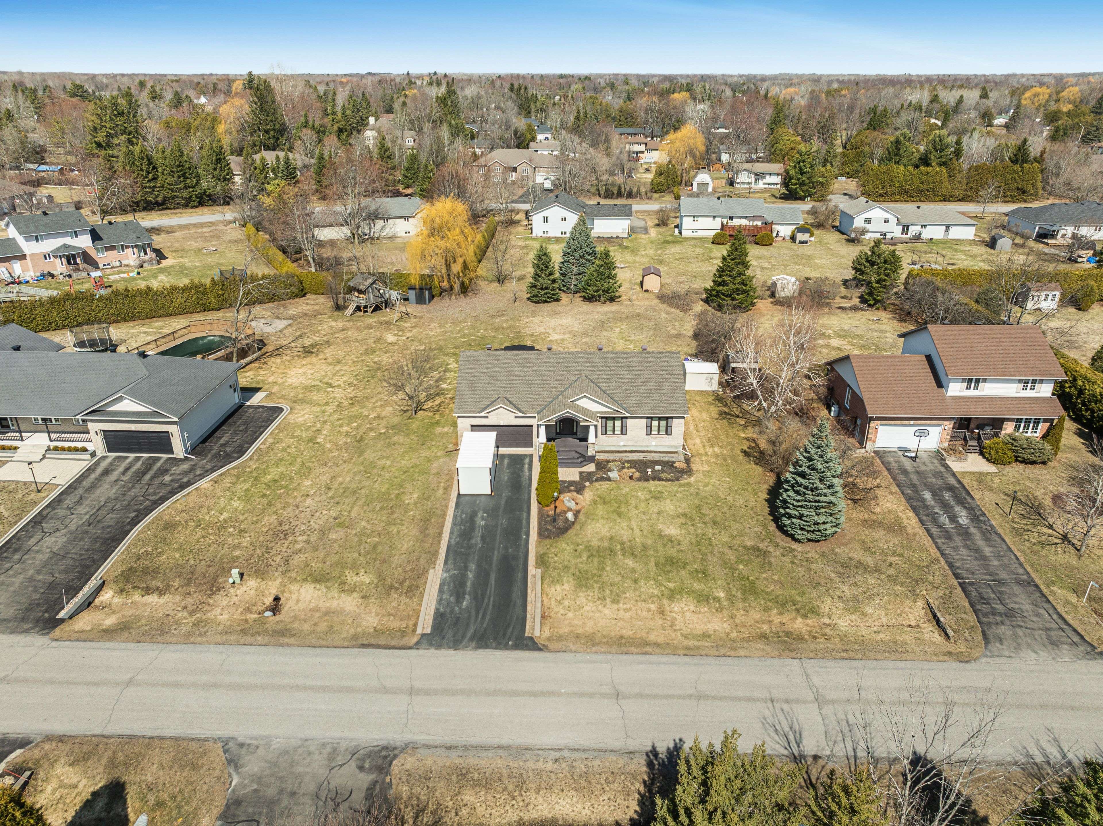 6645 Tommary DR, Greely - Metcalfe - Osgoode - Vernon And Area, ON K4P 1G8