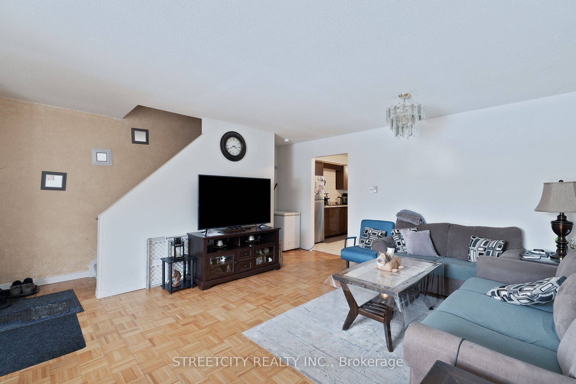 311 Vesta RD #40, London East, ON N5Y 5J2