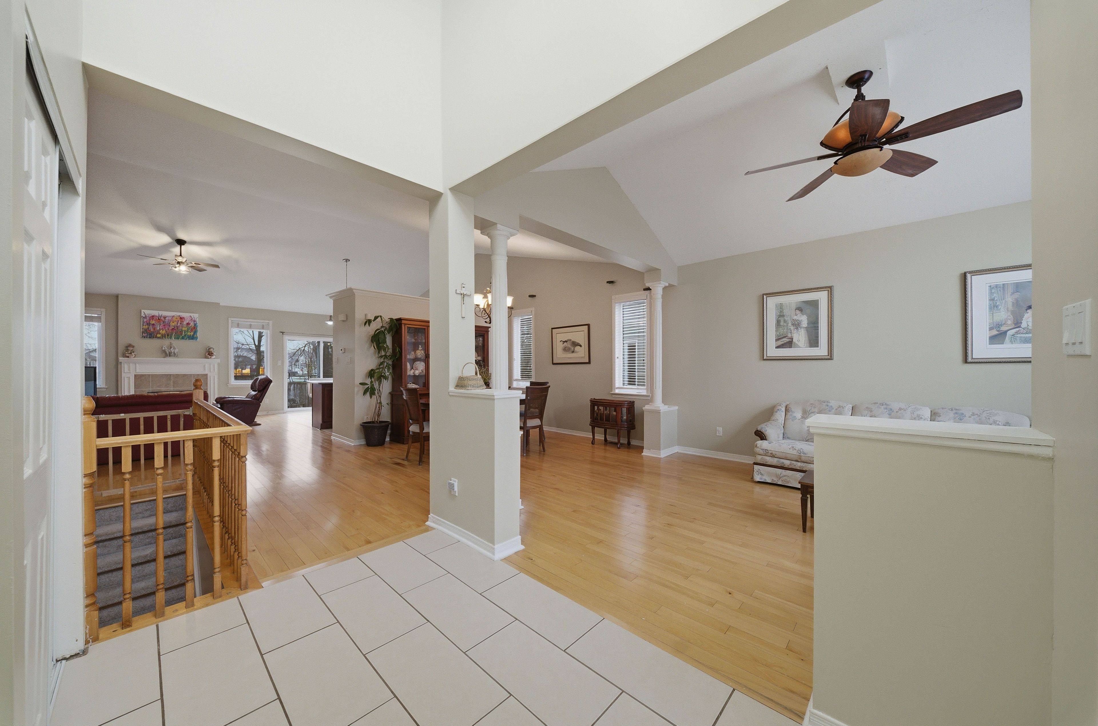 80 La Prairie ST, Russell, ON K0A 1W0