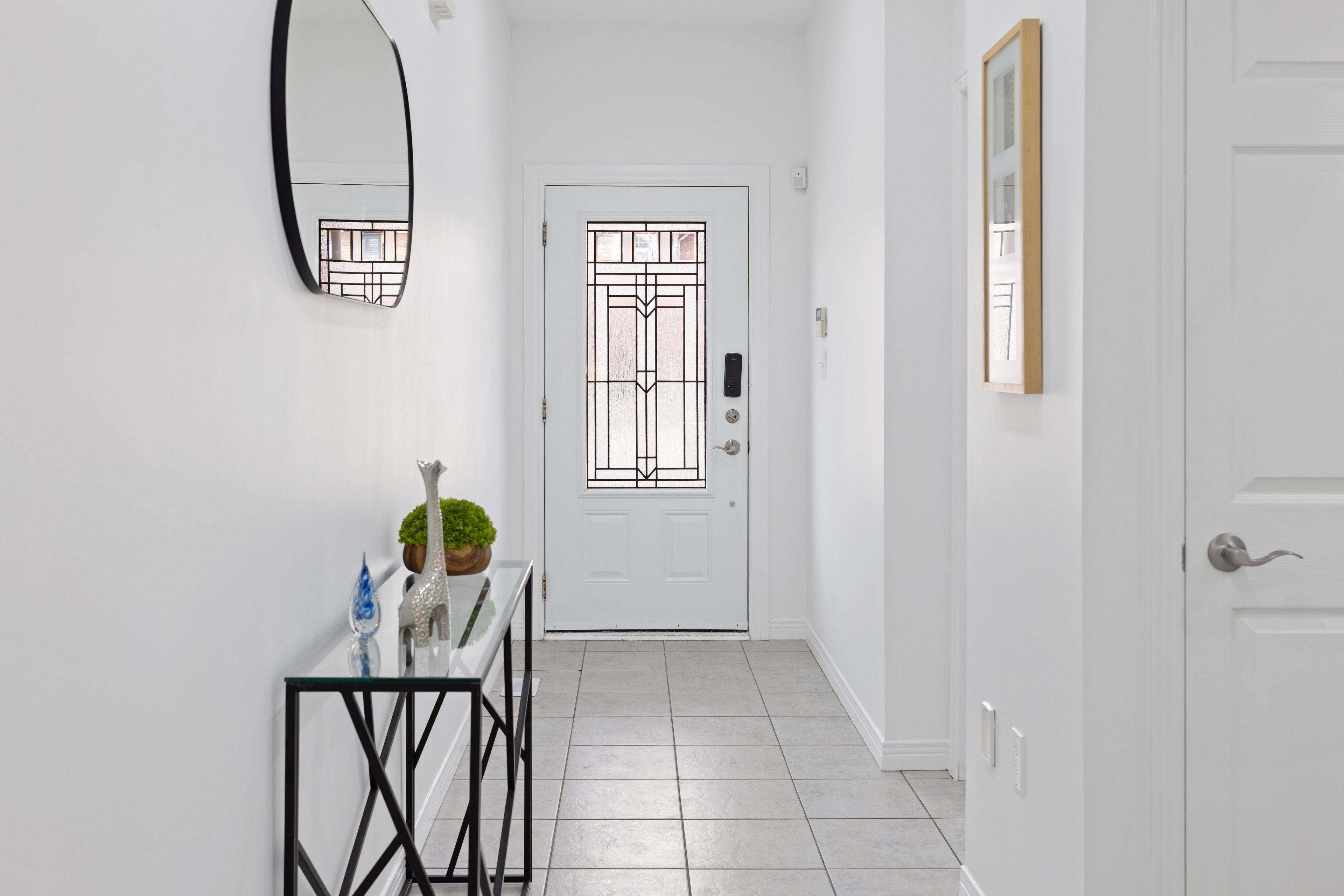 39 McKibbon AVE, Hamilton, ON L0R 1P0