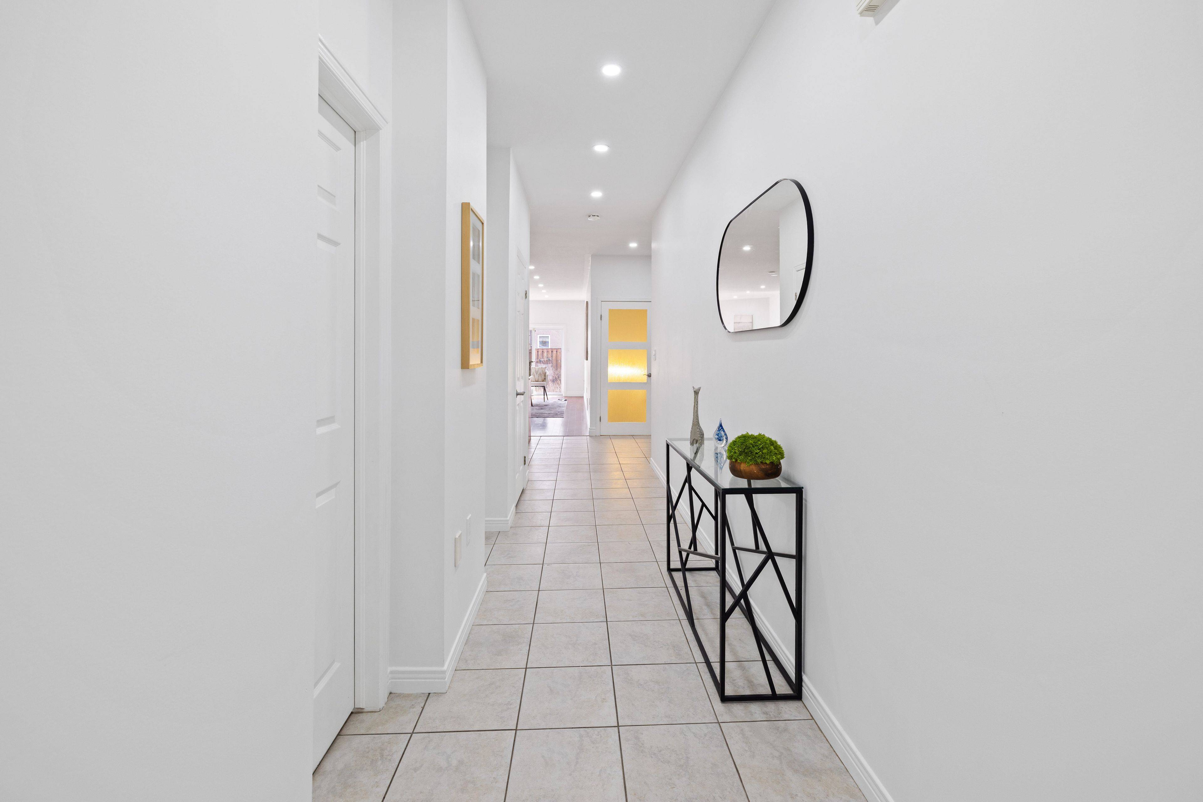 39 McKibbon AVE, Hamilton, ON L0R 1P0