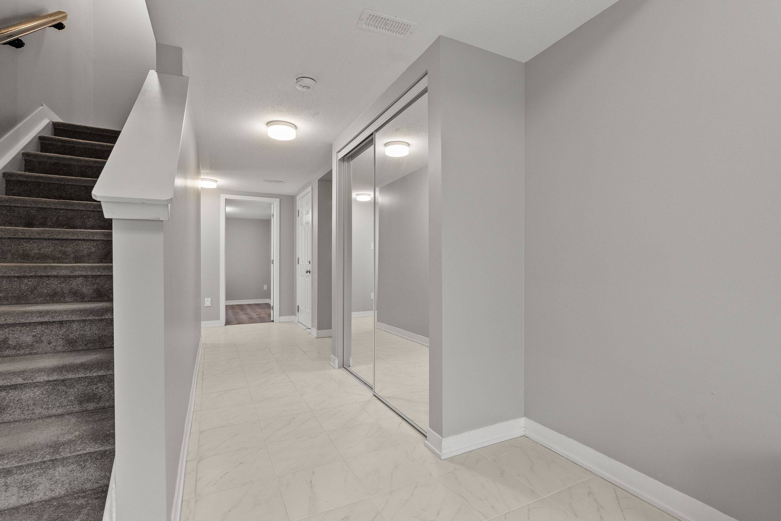 146 Anthracite Private, Barrhaven, ON K2J 7C8