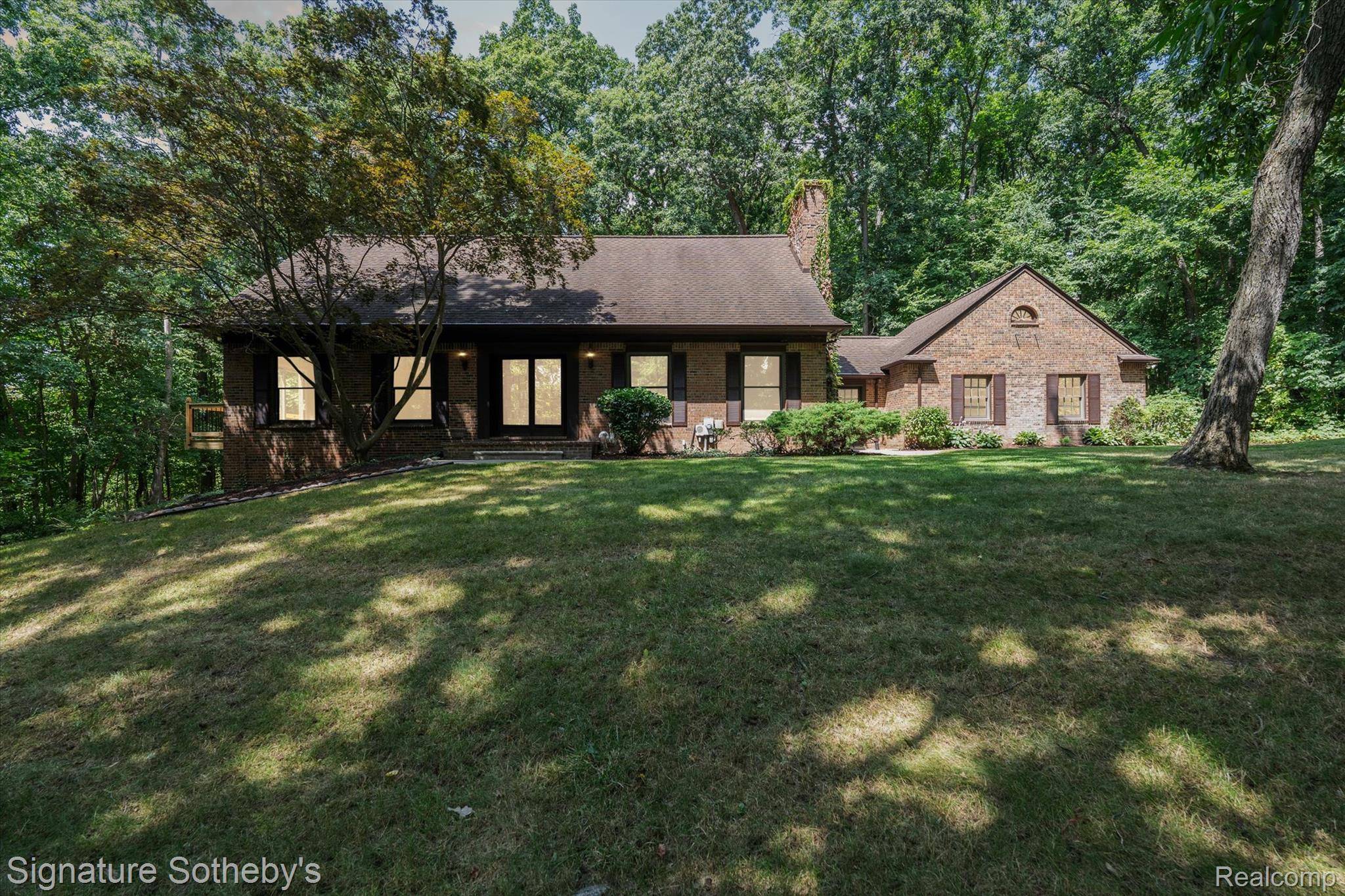 4329 Winterview, Brighton Township, MI 48380