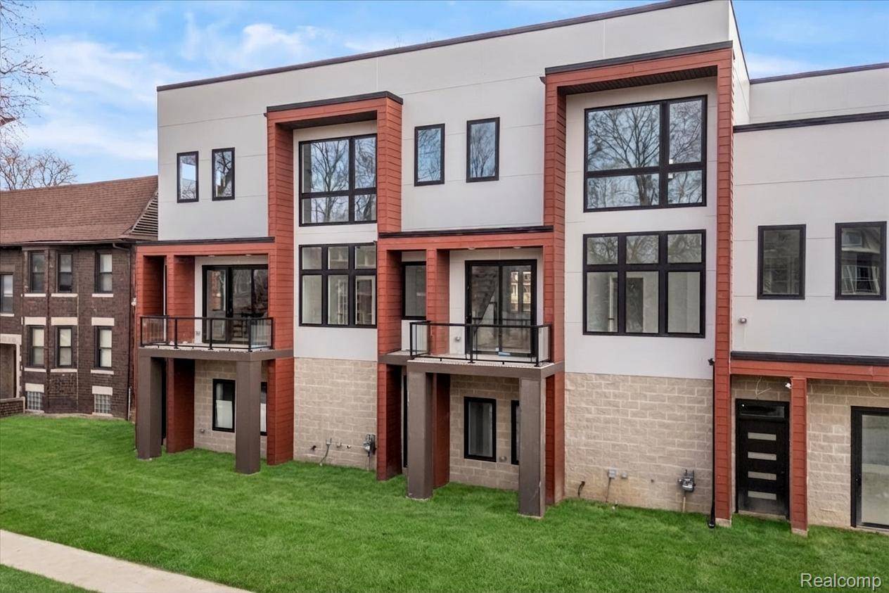 8744 SECOND AVE #Unit #4, Detroit, MI 48202