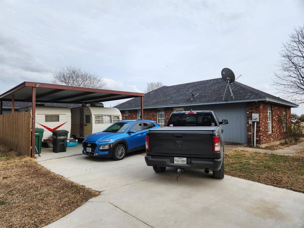 541 Bakers Branch Road, Waxahachie, TX 75167