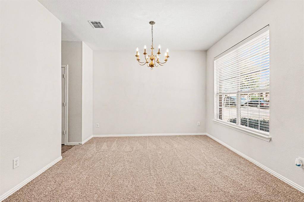 713 Dickerson Lane, Mansfield, TX 76063