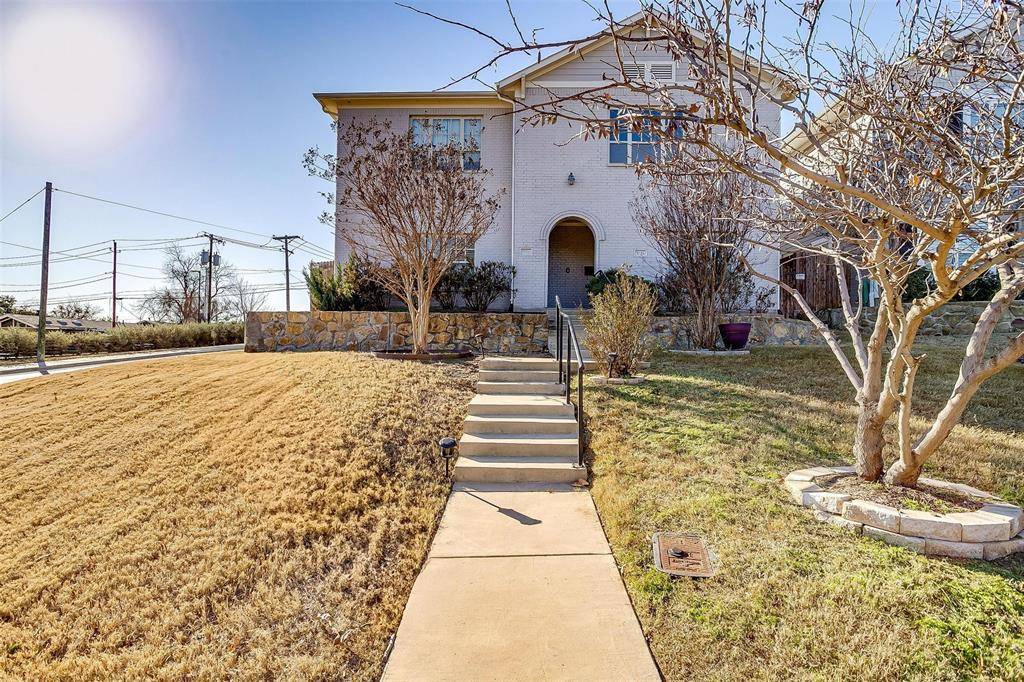 3703 Byers Avenue, Fort Worth, TX 76107