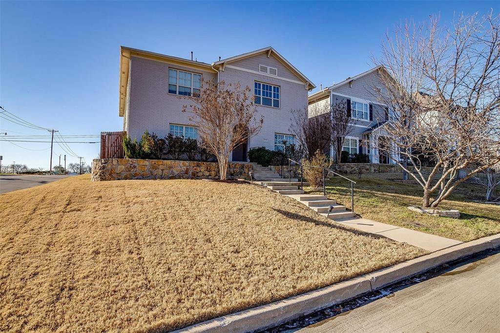 3703 Byers Avenue, Fort Worth, TX 76107