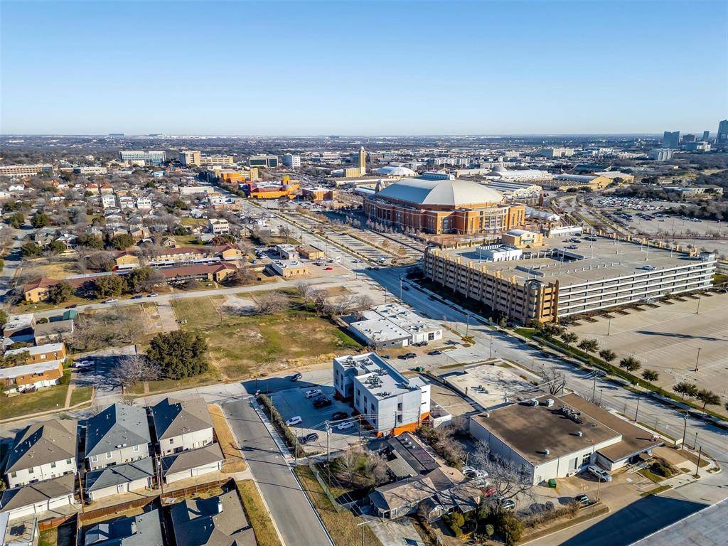 3703 Byers Avenue, Fort Worth, TX 76107