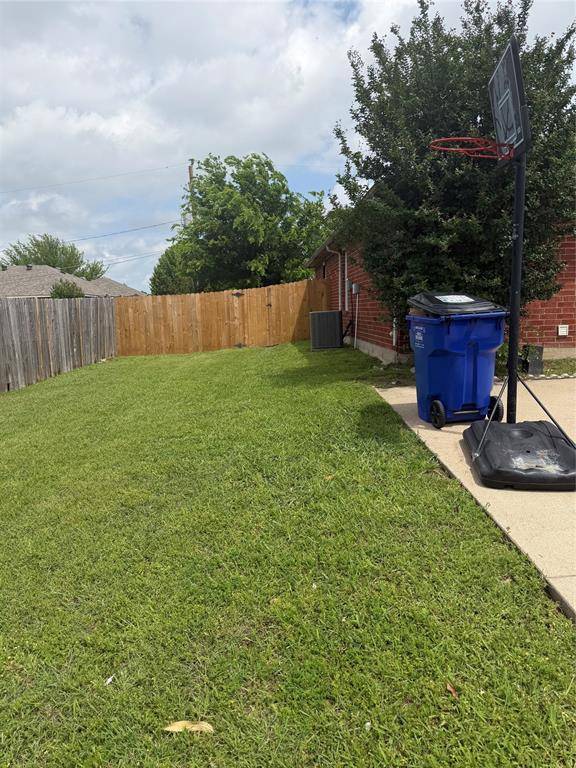 609 Kings Way Drive #A, Mansfield, TX 76063