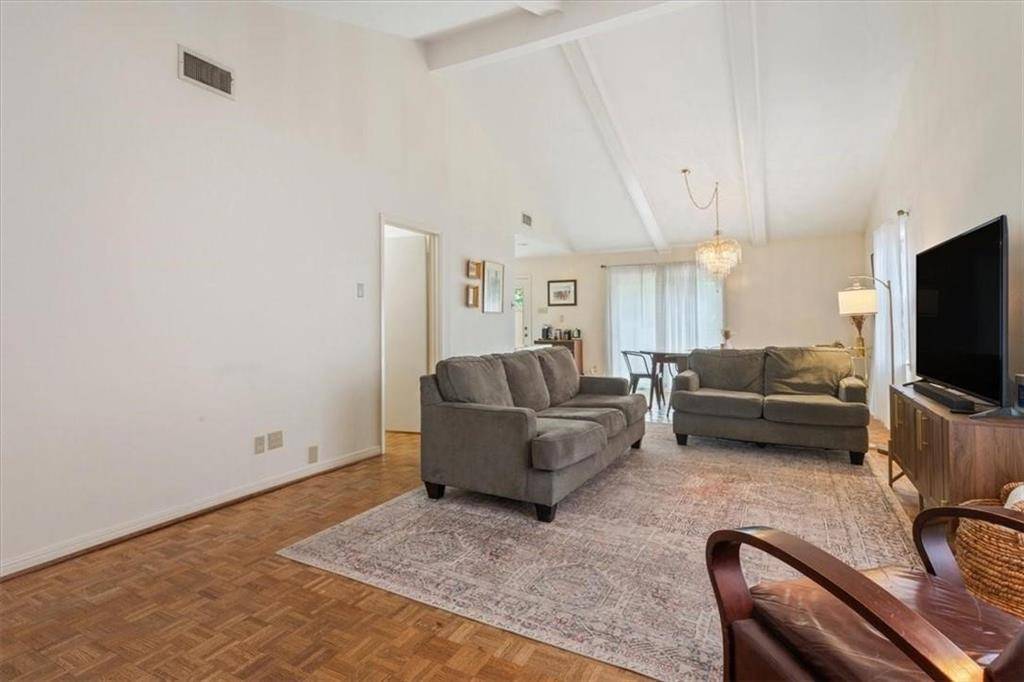 1124 Pembrook Drive, Waco, TX 76710