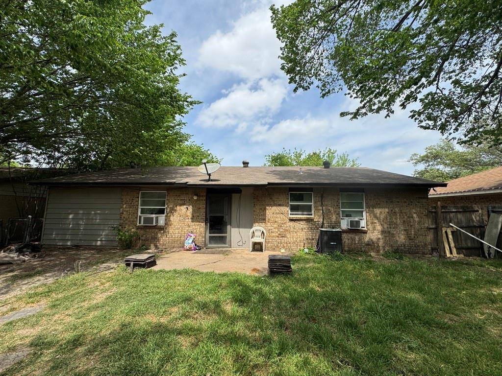 2429 February Lane, Grand Prairie, TX 75050