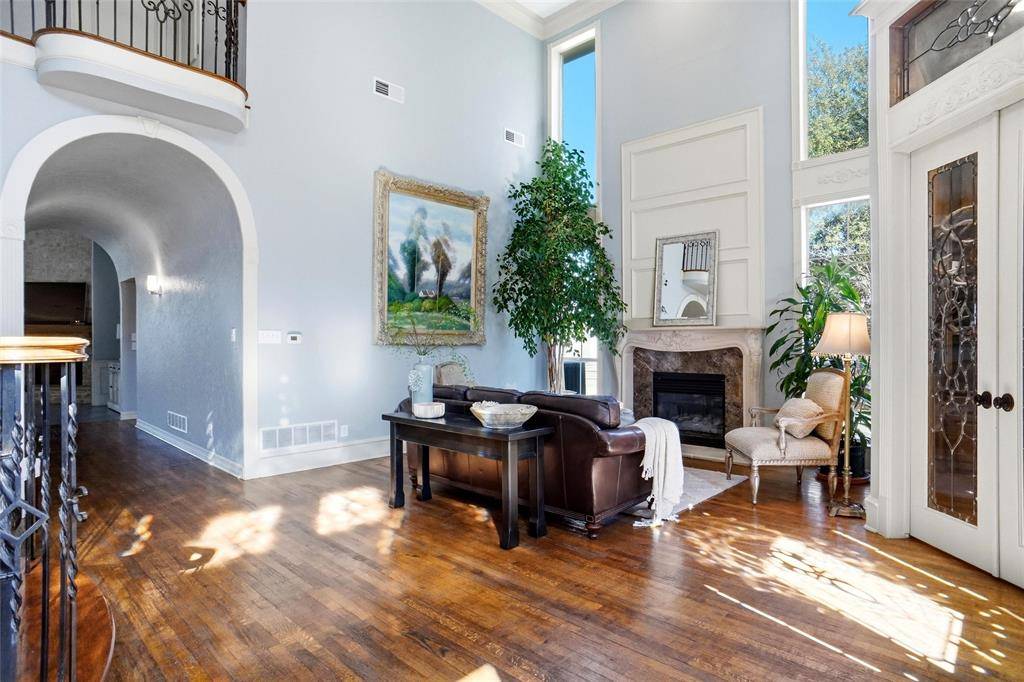 702 Wentwood Drive, Southlake, TX 76092