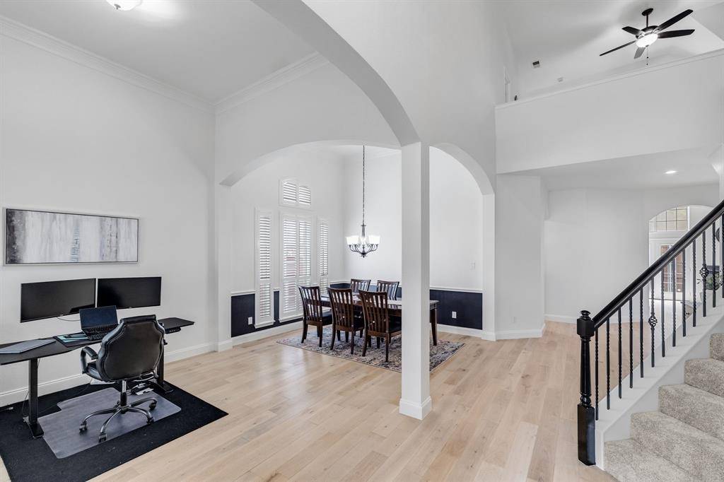 115 Saint James Road, Irving, TX 75063