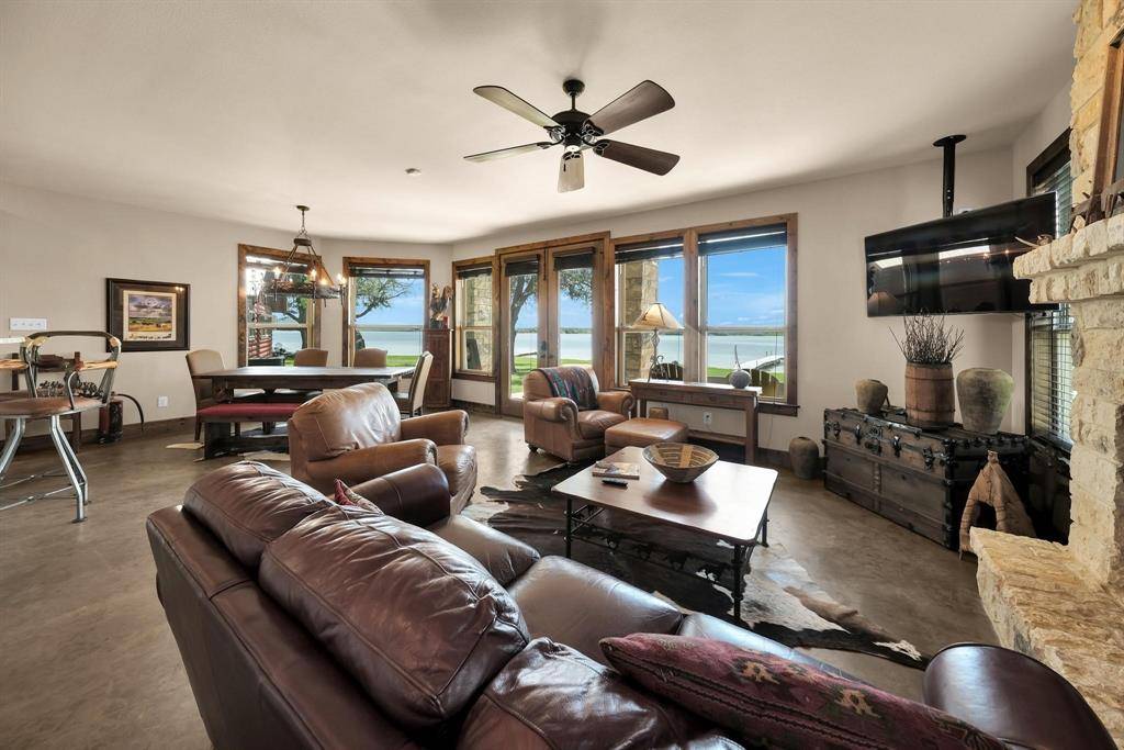 2649 Hideaway Lane, Possum Kingdom Lake, TX 76449