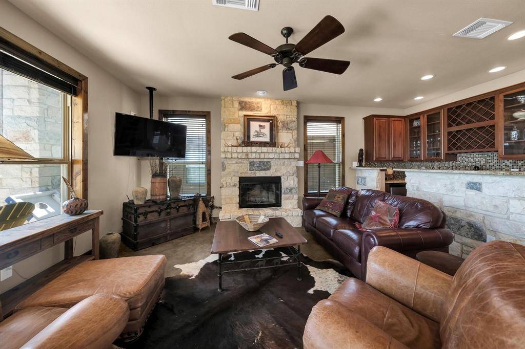 2649 Hideaway Lane, Possum Kingdom Lake, TX 76449