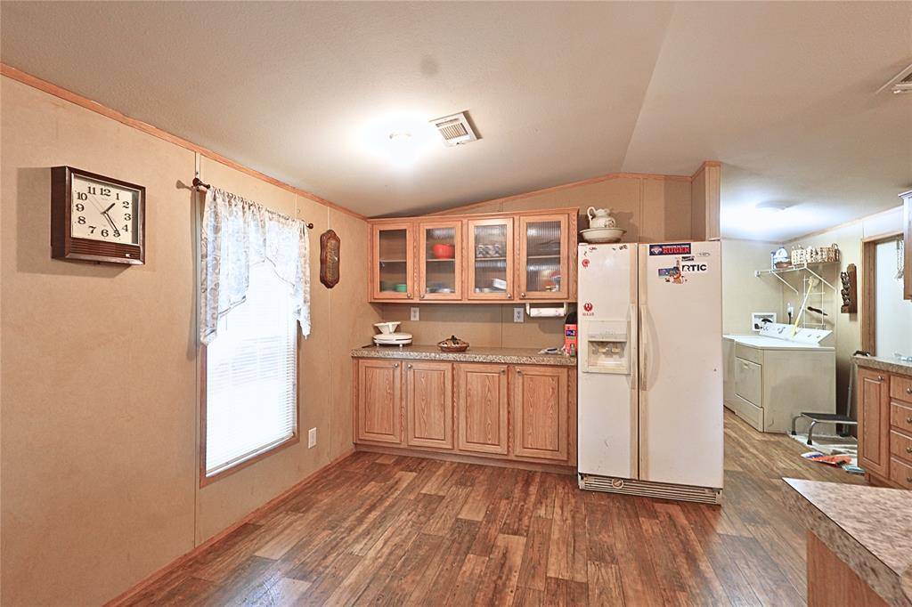 13990 Daniel Boone Lane, Log Cabin, TX 75148