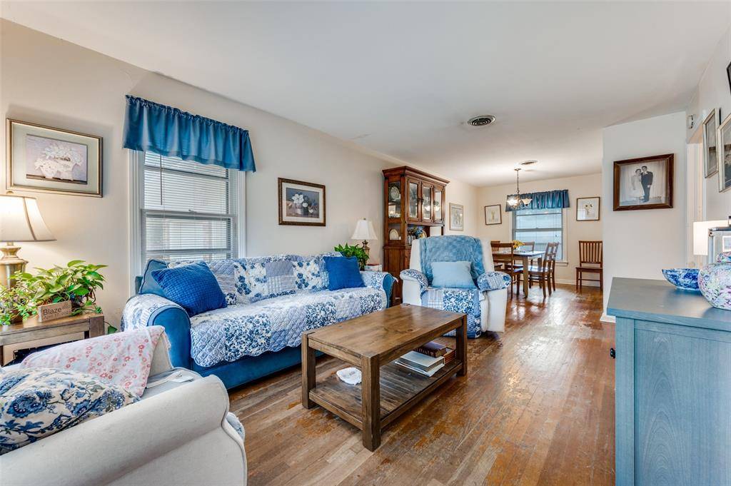 1313 Daisy Lane, Irving, TX 75061