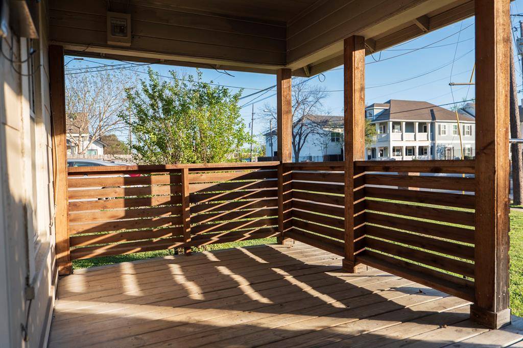 1910 S 12th Street, Waco, TX 76706