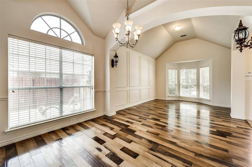 1504 Grapevine Creek Drive, Coppell, TX 75019