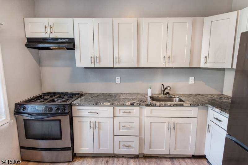 357 16th Ave, Irvington Twp., NJ 07111