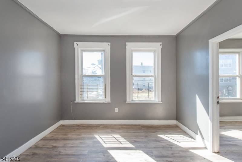 357 16th Ave, Irvington Twp., NJ 07111