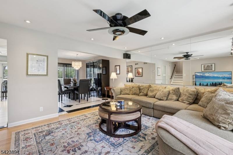 118 Byrd Ave, Bloomfield Twp., NJ 07003