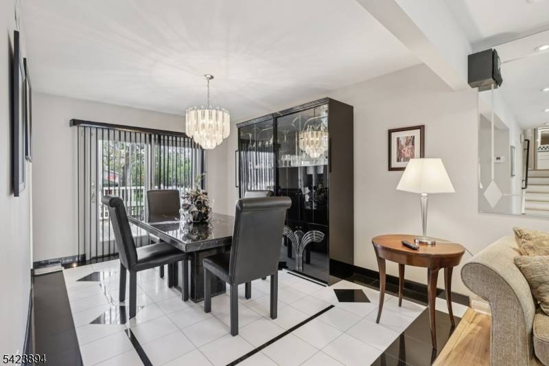 118 Byrd Ave, Bloomfield Twp., NJ 07003