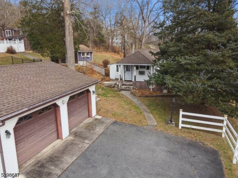 398 Riegelsville Rd, Holland Twp., NJ 08848