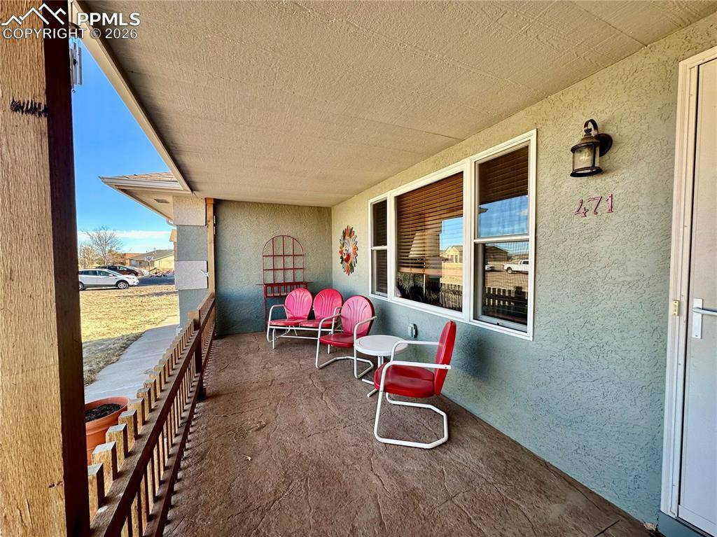 471 N Escondido DR, Pueblo West, CO 81007