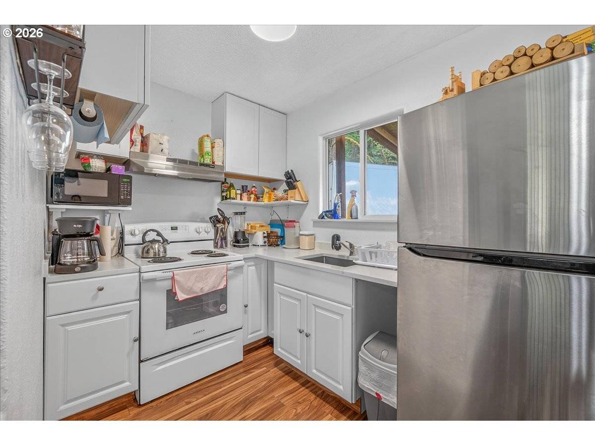 33016 SCAPPOOSE VERNONIA HWY, Scappoose, OR 97056