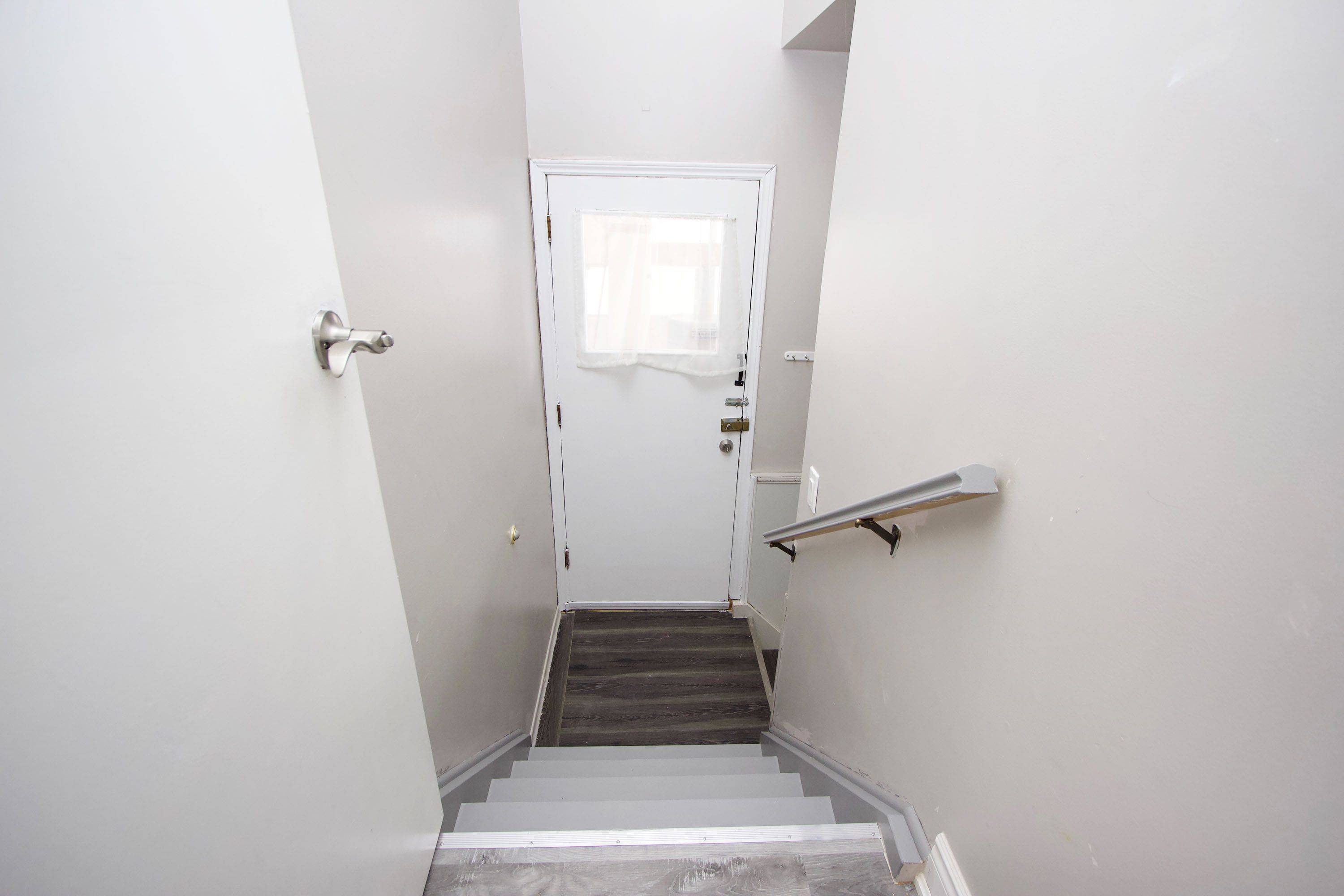 50 Seneca AVE #Basement, Oshawa, ON L1G 3V4